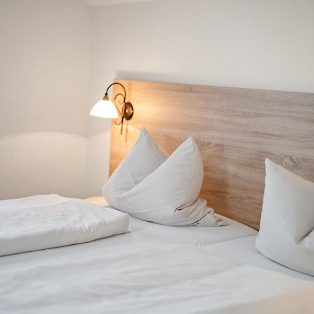 Hotel Zur Post Bad Abbach Szoba fotó
