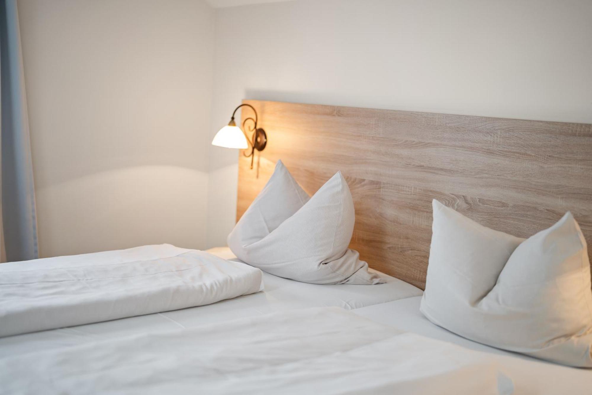 Hotel Zur Post Bad Abbach Szoba fotó